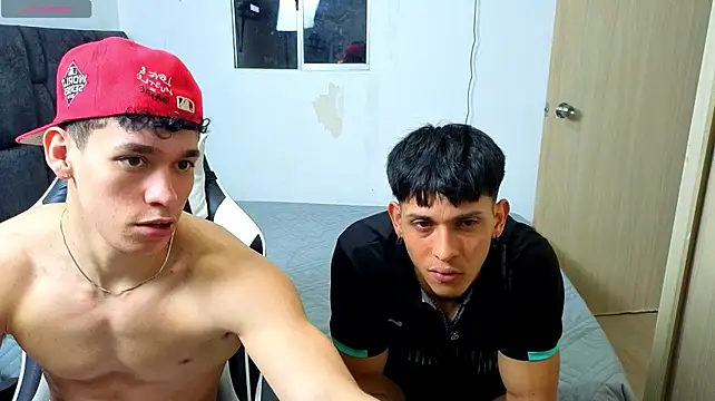 Pokazy przed kamerką – Luke_Muscle