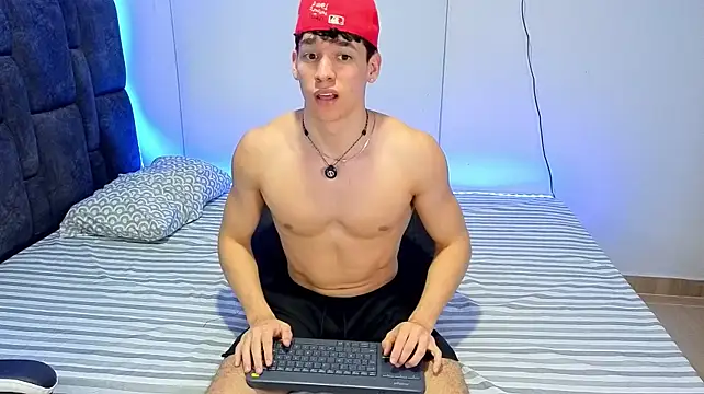 Pertunjukan Kamera Web Luke_Muscle