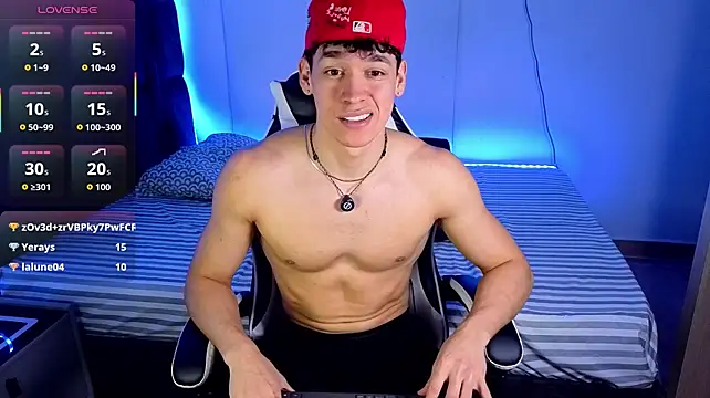 Luke_Muscleのウェブカメラショー