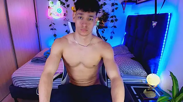 Luke_Muscle Pertunjukan Webcam