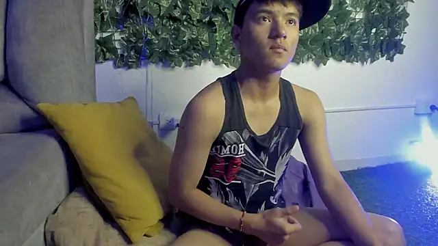 IsakGrant webcam show