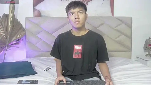 IsakGrantn Webbikameraesitys