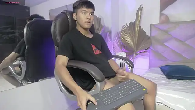 IsakGrant Webcam-Show