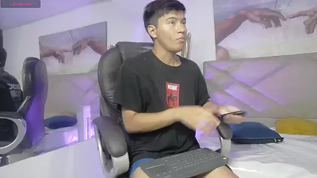IsakGrant Webcamshow