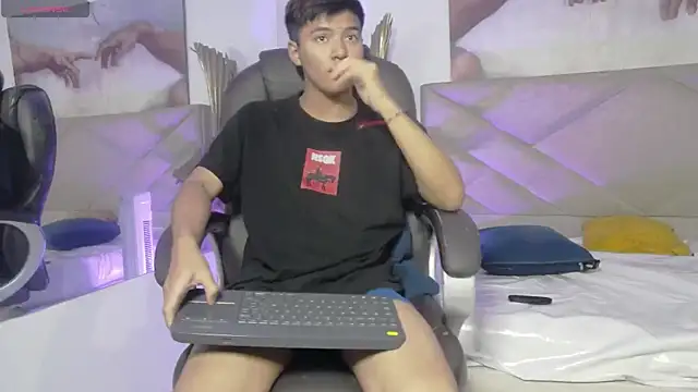IsakGrant Webcam-Show