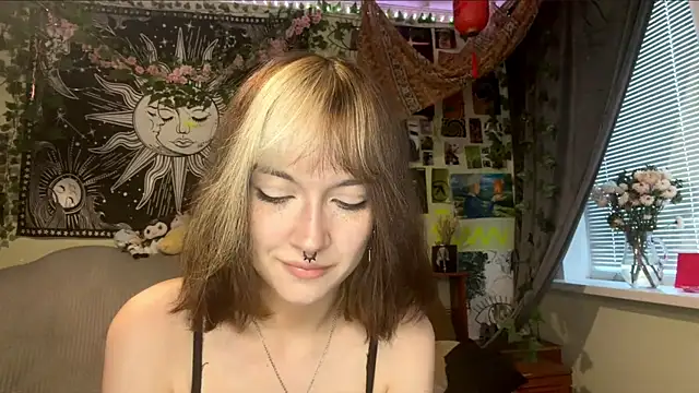 YourFavoriteAltgirl webcam show