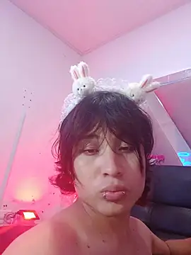 CataliinaSanttana Show in webcam