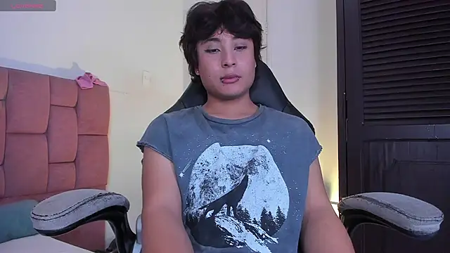Show modela CataliinaSanttana na web-kameri