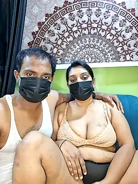 Hornyreshma Webcam-Show
