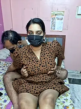 Hornyreshma ওয়েবক্যাম শো