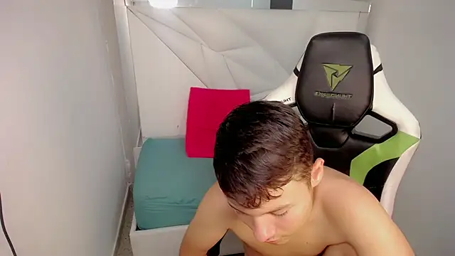 NYC_Bby 在線直播表演