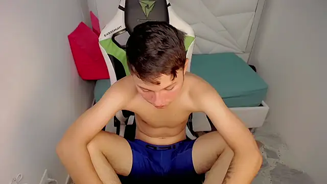 NYC_Bby Show in webcam