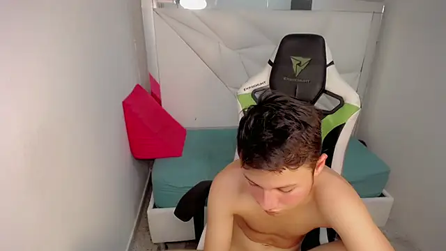 NYC_Bby Webcam-Show