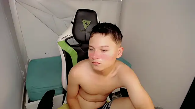 NYC_Bby webkamerás műsora