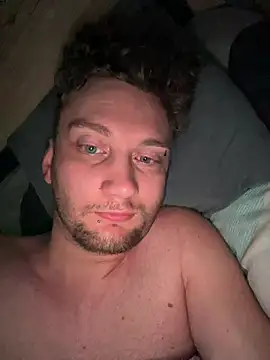 Stefan4513 Pertunjukan Webcam