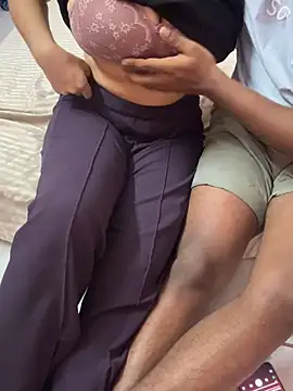 ANUSREE14 Show Webcam