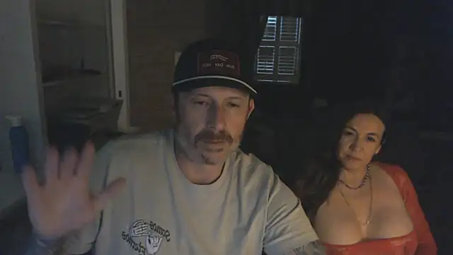 Show de NightshiftLove na webcam