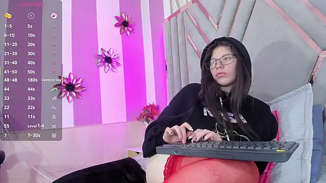 barbie_devon's Live XXX Chat