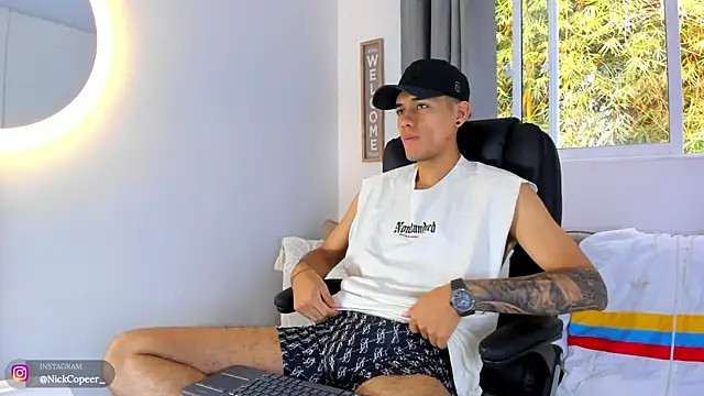NickCopeer_'s Webcam Show