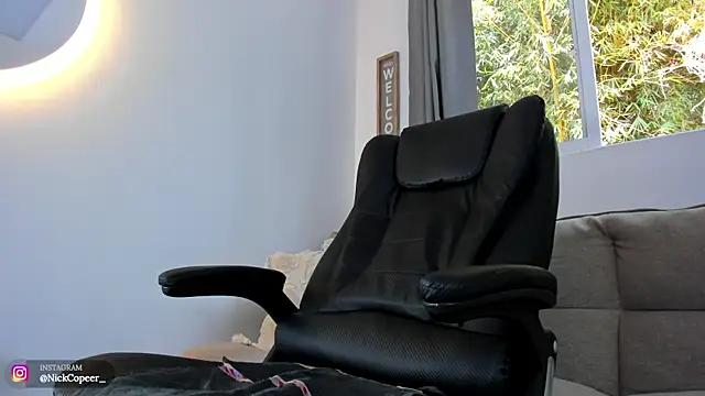 NickCopeer_'s Live XXX Chat