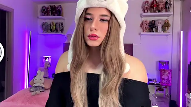Isa_Pallmer's Webcam Show