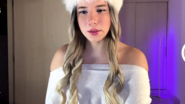 Isa_Pallmer Show in webcam