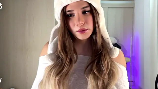 Isa_Pallmer's Webcam Show