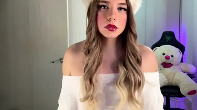 Isa_Pallmer's Webcam Show