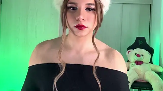 הופעת וובקאם של Isa_Pallmer