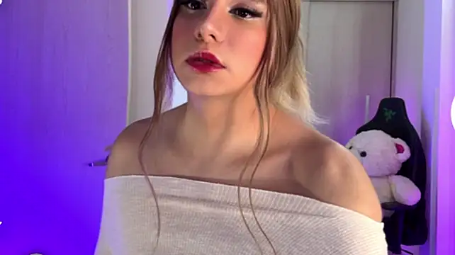 Isa_Pallmer's Webcam Show