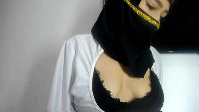 Chat +18 de Fox_Loves ao vivo