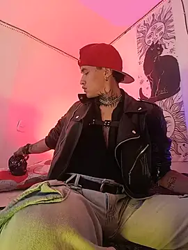 AlecBanne_ webcam show