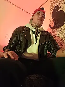 Show modela AlecBanne_ na web-kameri