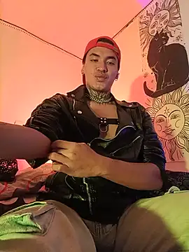 Show modela AlecBanne_ na web-kameri