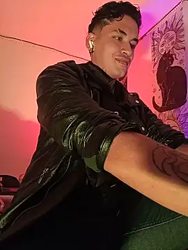 AlecBanne_ 在線直播表演