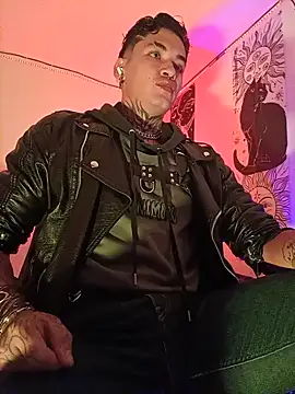 Show modela AlecBanne_ na web-kameri