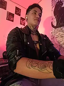 Show modela AlecBanne_ na web-kameri