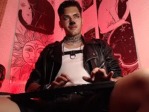 AlecBanne_ webcam show