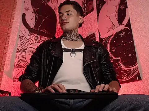 AlecBanne_ Show Webcam