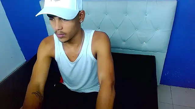 Angel_foxc13 Webcamshow
