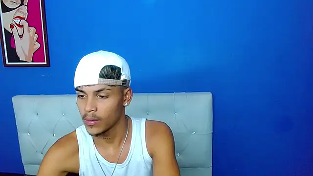 Angel_foxc13 Webcam-Show