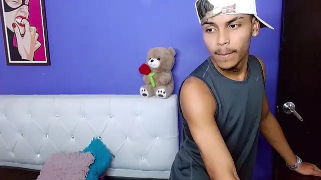 Angel_foxc13 Webcamshow