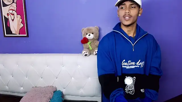 Angel_foxc13 Webcamshow
