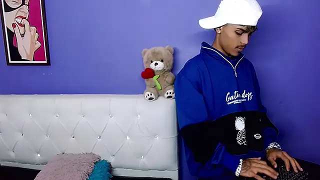 Angel_foxc13のウェブカメラショー