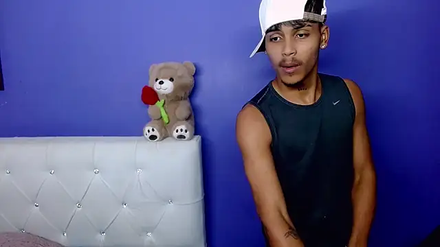 Angel_foxc13 Webcamshow