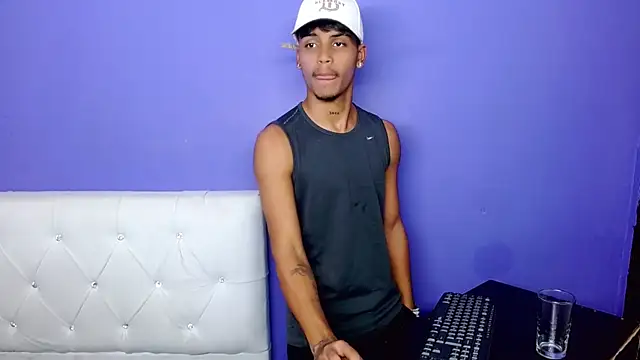 Show de webcam de Angel_foxc13