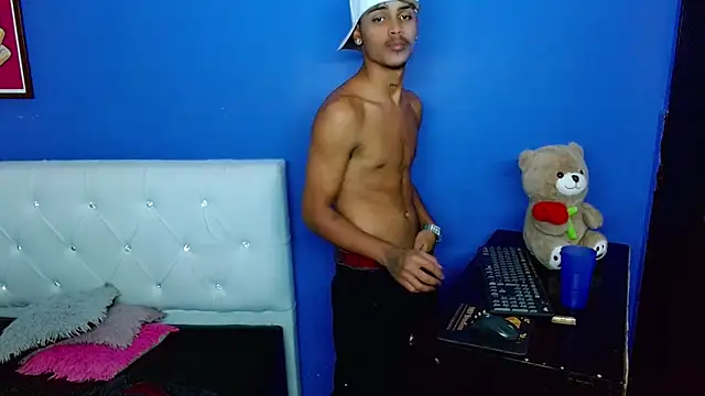 Angel_foxc13 Pertunjukan Webcam