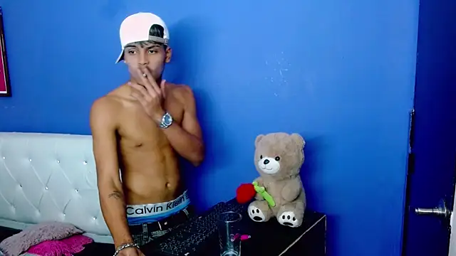 Angel_foxc13 ওয়েবক্যাম শো