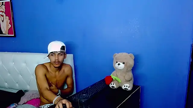 Show de Angel_foxc13 na webcam
