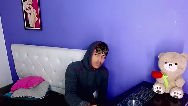 Angel_foxc13 Шоу с уебкамера